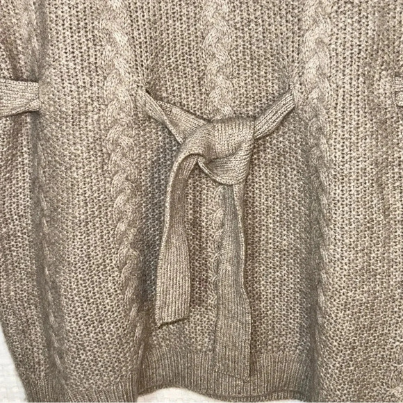 Kenar Sweater Size Small 100% Cashmere Cable Knit Short Sleeves Belted Tan - Picture 7 of 9